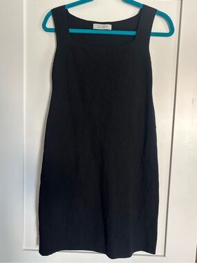 D.Exterior Black 3D Textured Floral Knit Sleeveless Sheath Dress